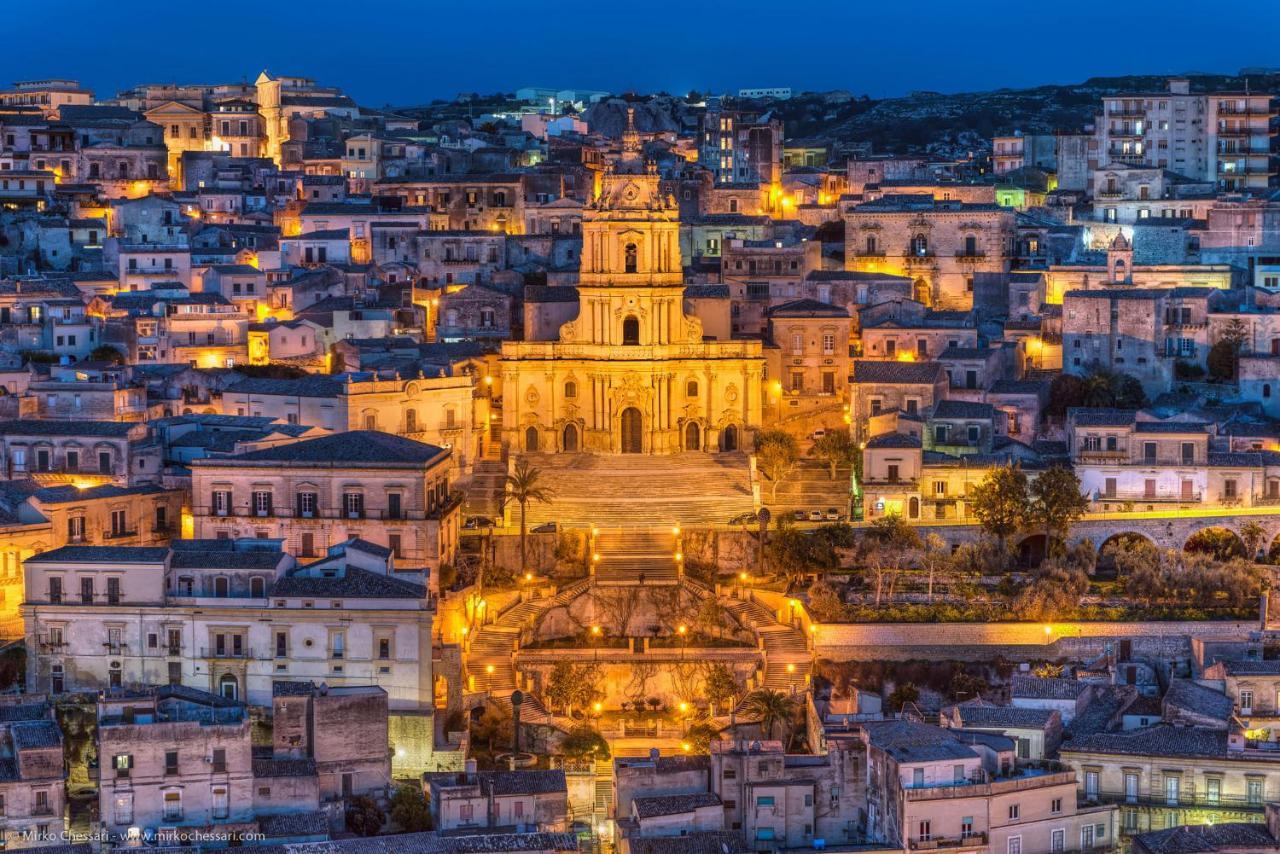 Ferienwohnung Casa Del Duomo Modica Exterior foto